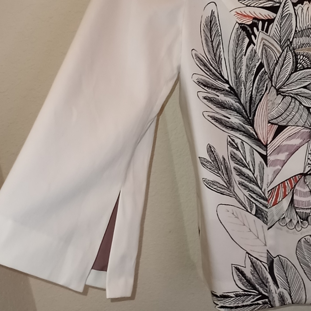 Chico's Short Floral Print Jacket - Picture 6 of 14